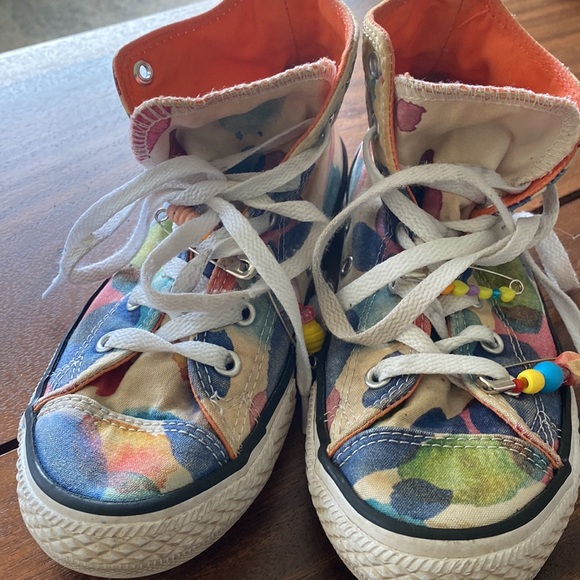 Kid’s Converse All Star Hi Top Sneakers - Picture 7 of 8